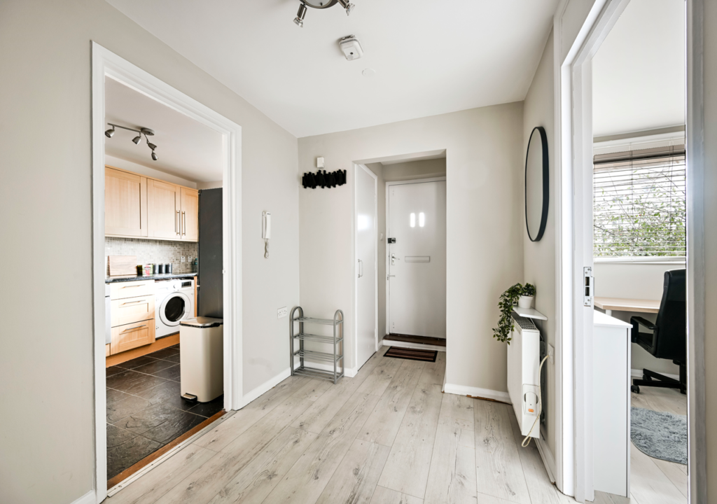 Modern 2-Bed Flat Bethnal Green, East London